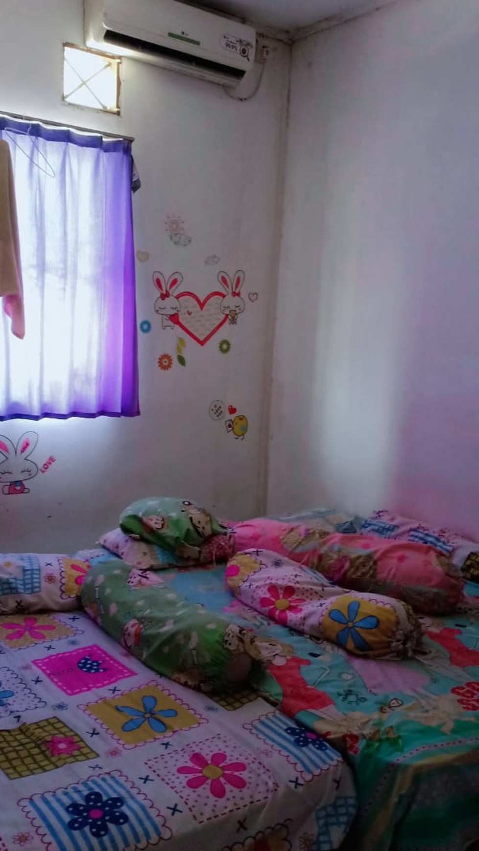 Dijual Rumah, nyaman dan lokasi strategis @Dahlia Loka Bintaro