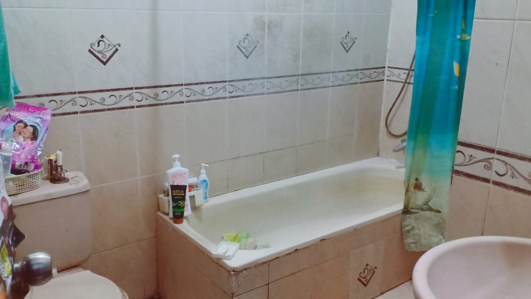 Dijual Rumah, nyaman dan lokasi strategis @Dahlia Loka Bintaro