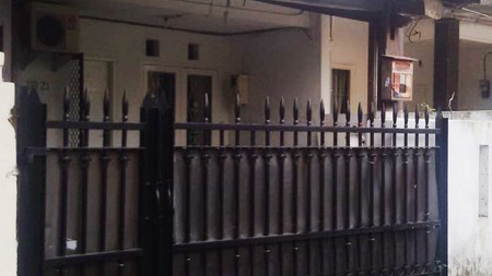 Dijual Rumah, nyaman dan lokasi strategis @Pondok Indah