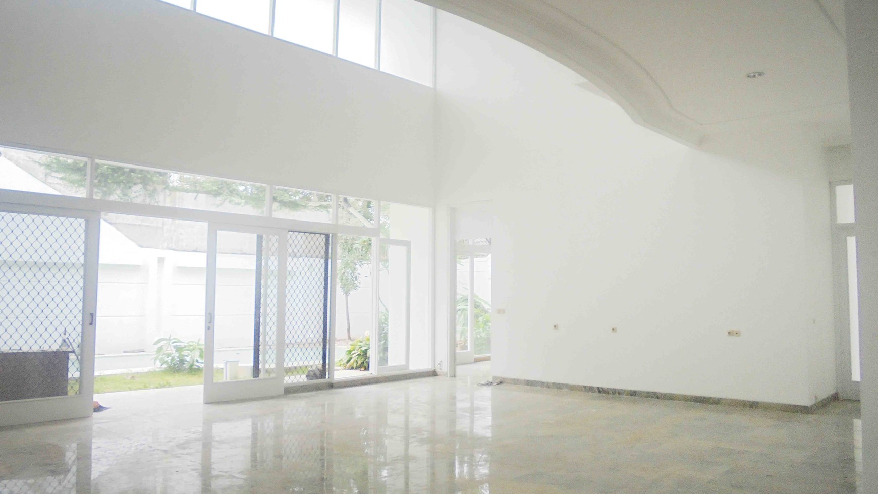 Rumah Siap Huni, Hunian Nyaman dan Asri @Cipete Jakarta Selatan