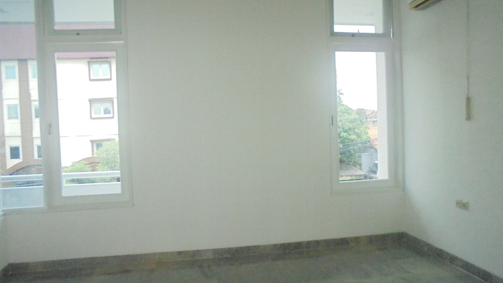 Rumah Siap Huni, Hunian Nyaman dan Asri @Cipete Jakarta Selatan