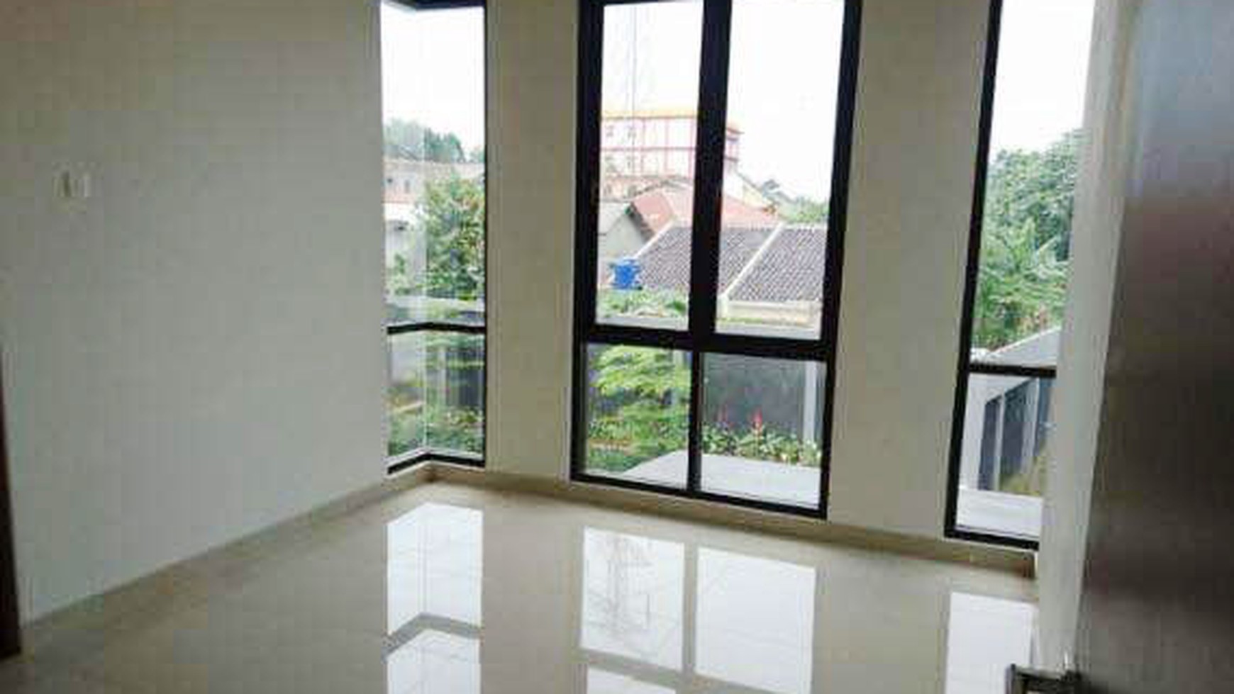 Rumah Siap Huni, Hunian Nyaman dan Asri @Bumi Bintaro Asri