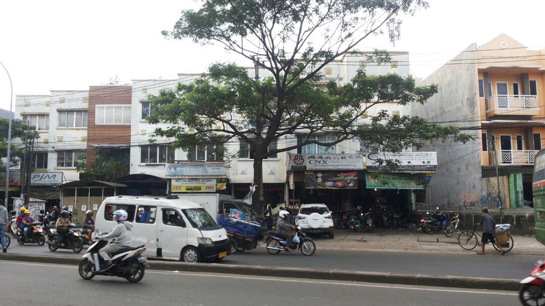 Ruko Berlokasi Strategis Dipinggir Jalan Raya @Ciledug