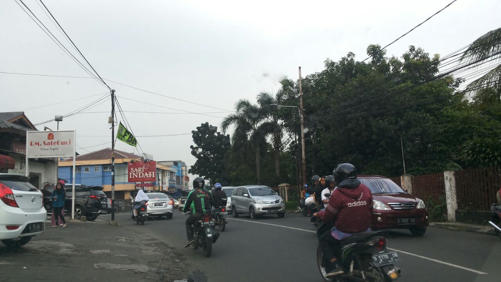 Rumah Siap Huni, Hunian Nyaman dan Asri @Bintaro