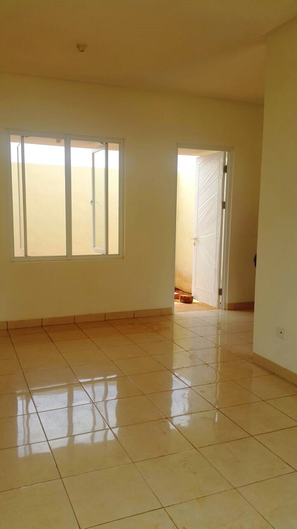 Rumah Siap Huni, Hunian Nyaman dan Asri @Bintaro