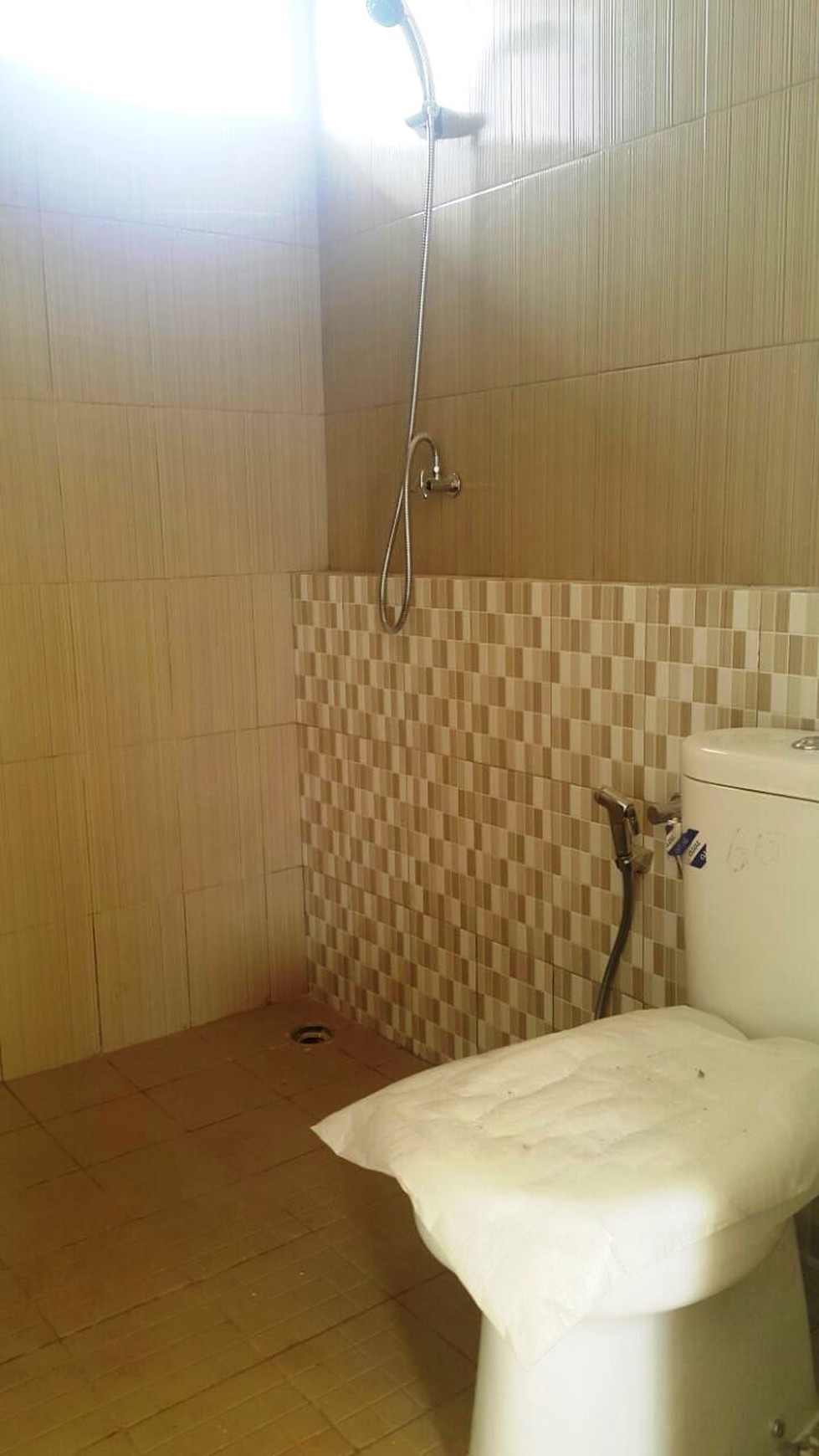Rumah Siap Huni, Hunian Nyaman dan Asri @Bintaro