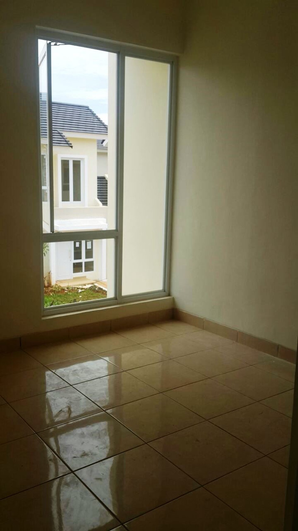 Rumah Siap Huni, Hunian Nyaman dan Asri @Bintaro