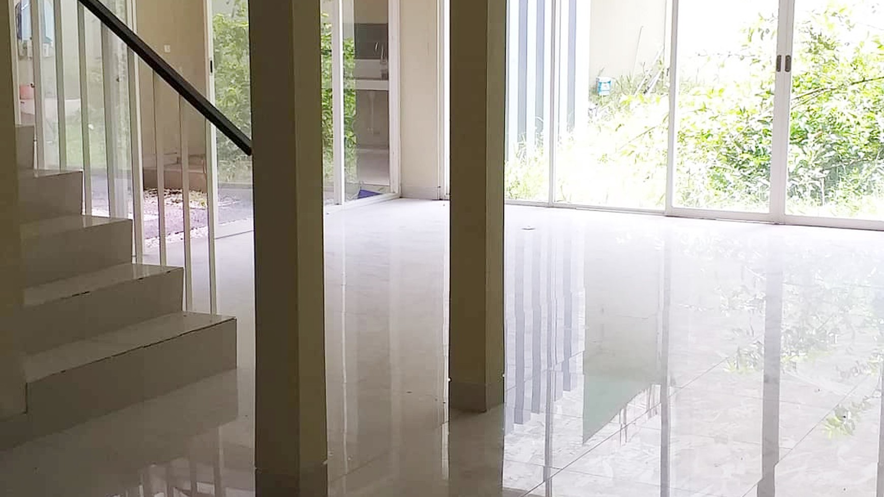 HUNIAN MODERN MINIMALIS UNTUK KELUARGA DI GREEN HILL, SLEMAN