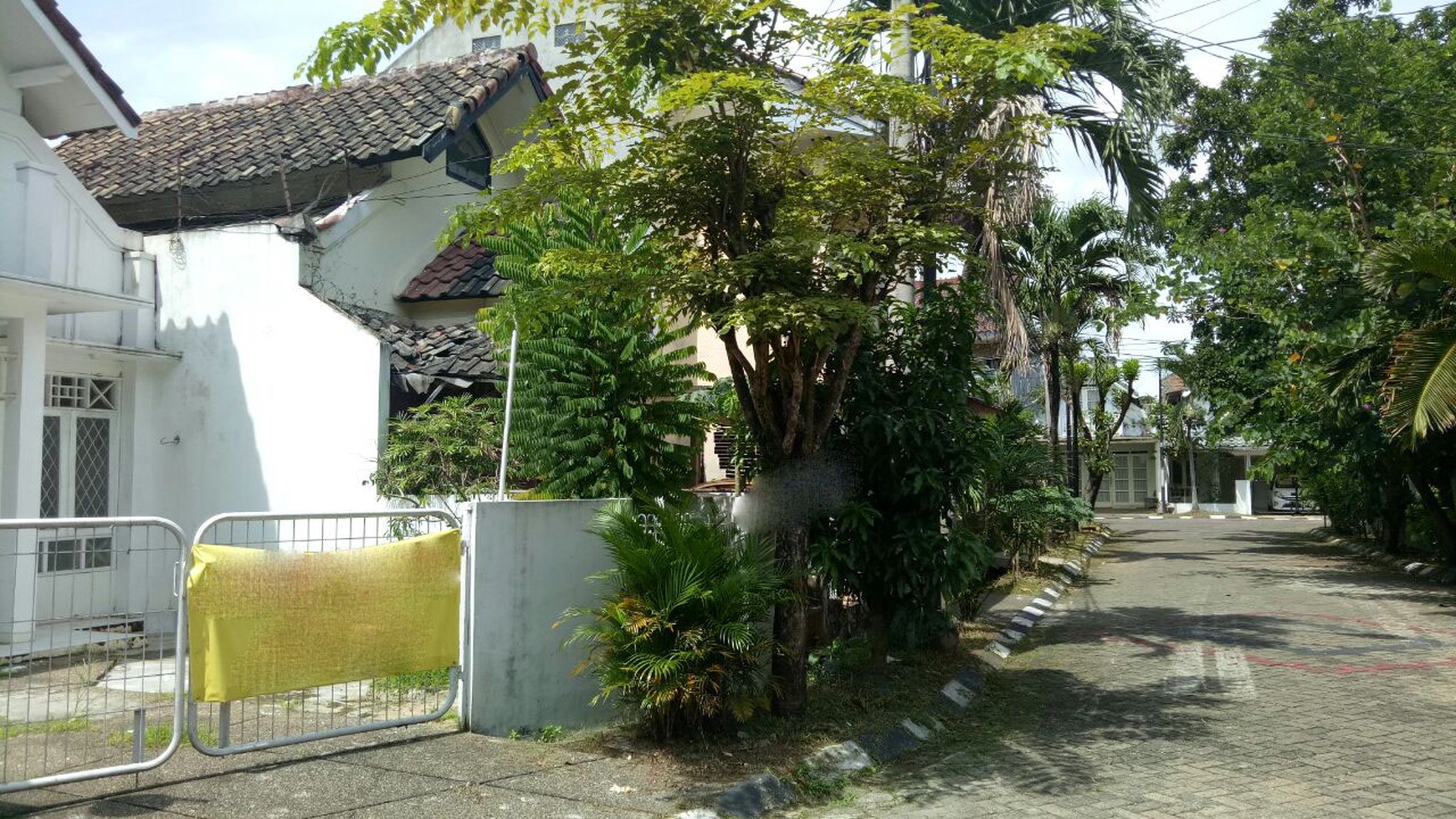 Rumah Minimalis, Hunian Nyaman, dan Strategis @Bintaro