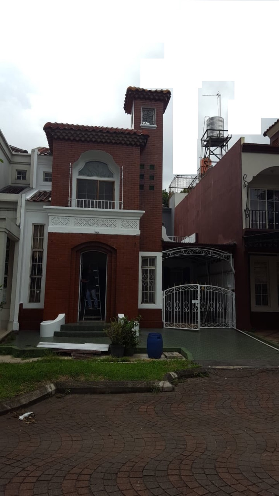Dijual Rumah Di Spain Lippo Karawaci