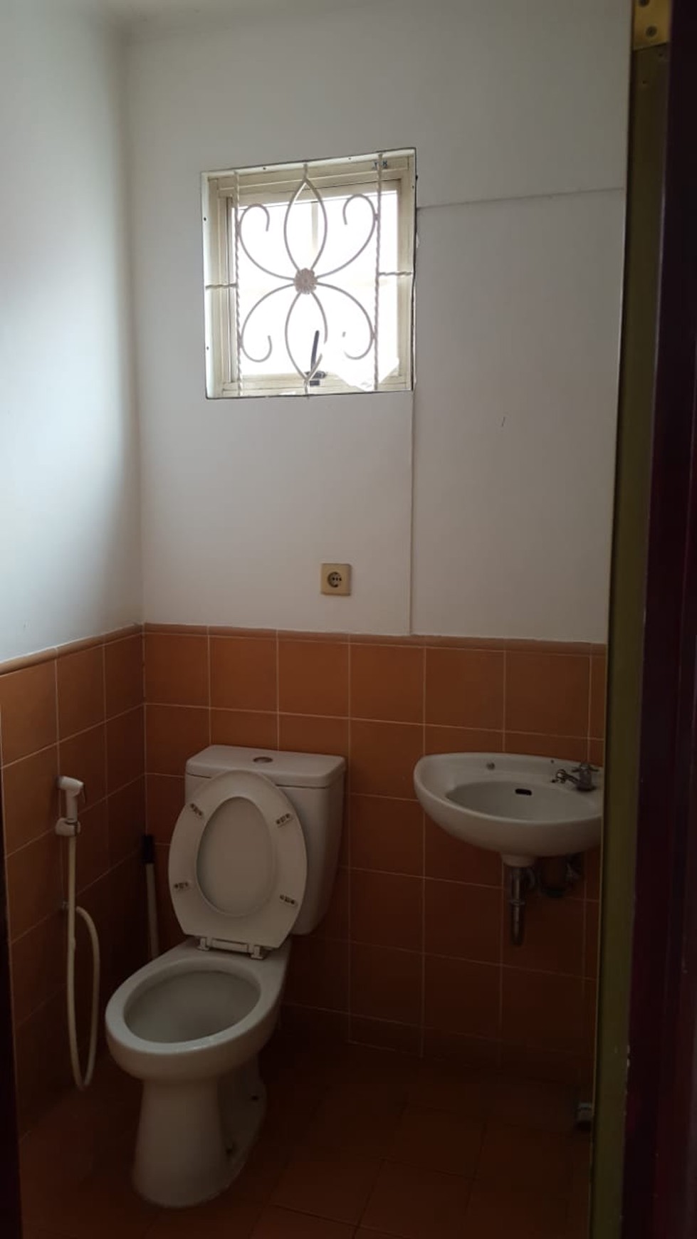 Dijual Rumah Di Spain Lippo Karawaci