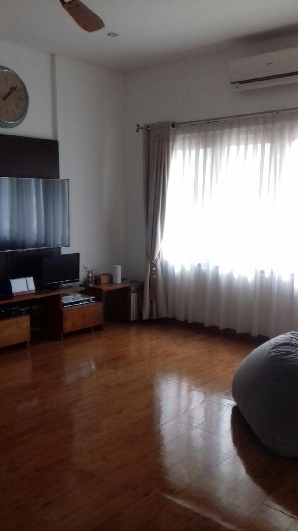 Rumah Siap Huni, Semi Furnish, Hunian Nyaman dan Asri @Kebayoran Garden, Bintaro