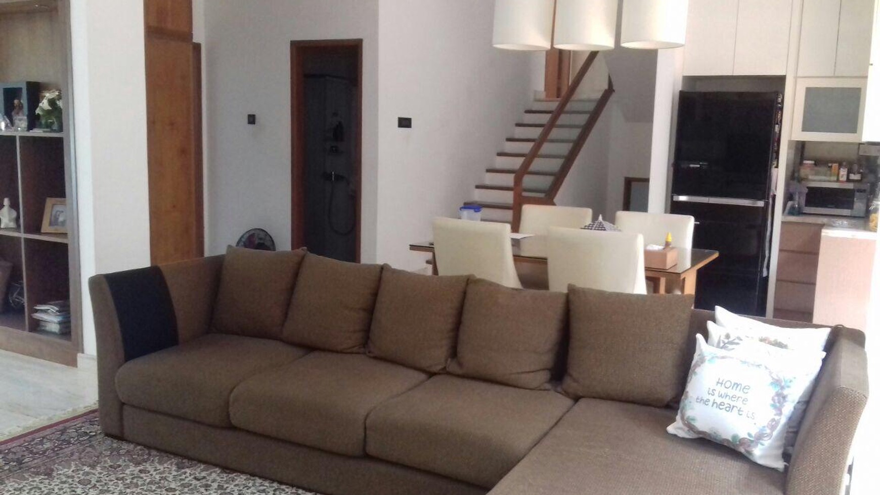 Rumah Siap Huni, Semi Furnish, Hunian Nyaman dan Asri @Kebayoran Garden, Bintaro