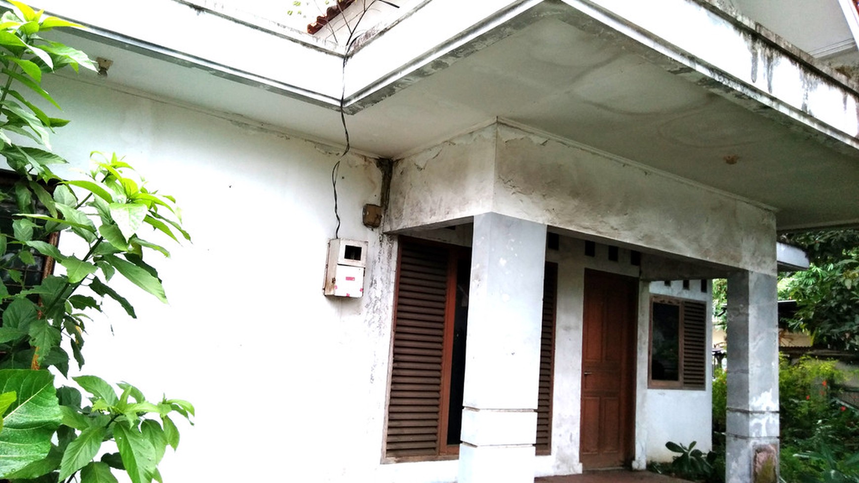 Rumah Komersial Pinggir Jalan Raya Graha 300m Harga 6M nego