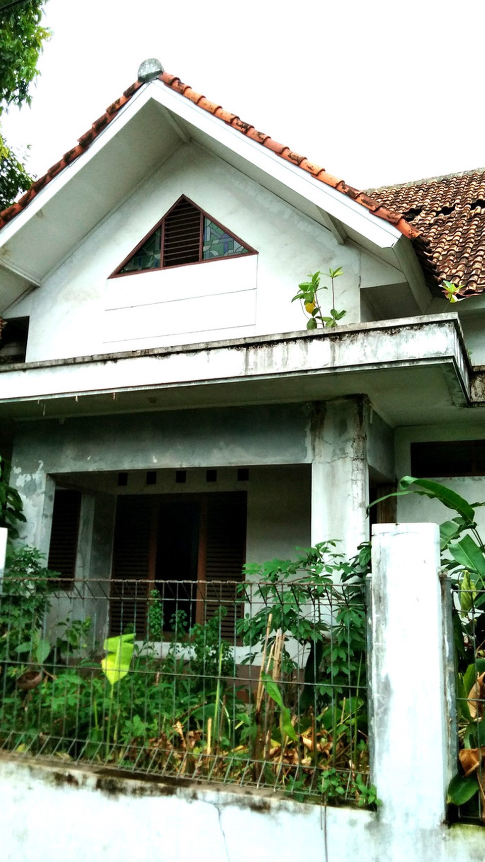 Rumah Komersial Pinggir Jalan Raya Graha 300m Harga 6M nego