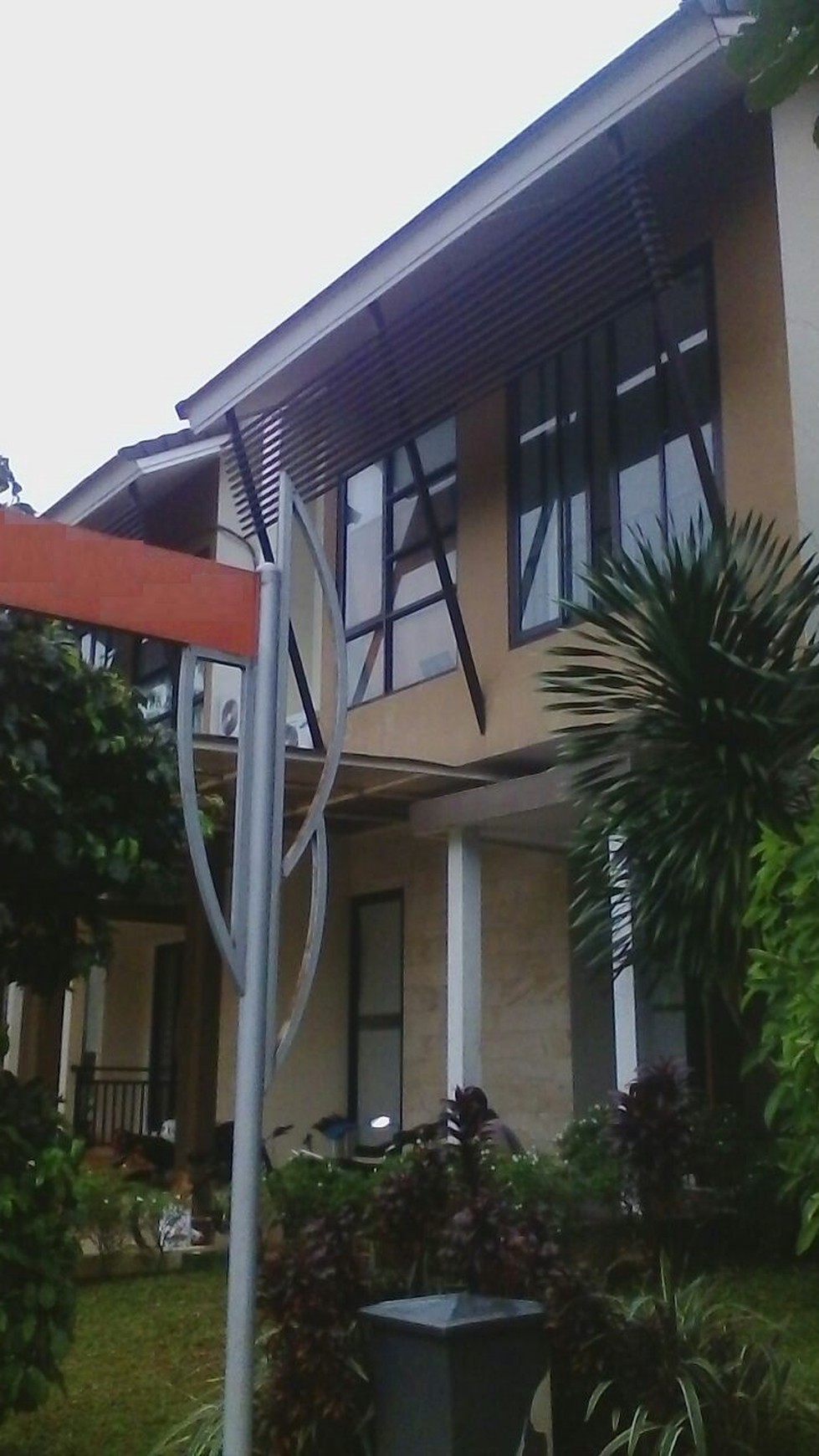 Rumah Dalam cluster ,siap huni Bintaro Jaya Sektor 9