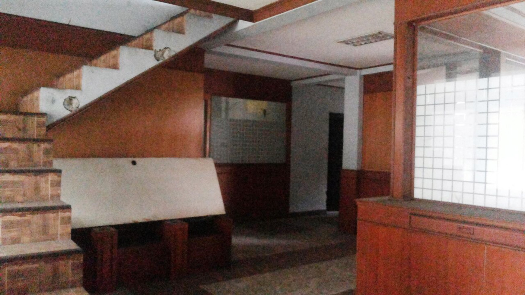 Dijual Rumah Siap Huni, Nyaman dan Lokasi Strategis @Cirendeu