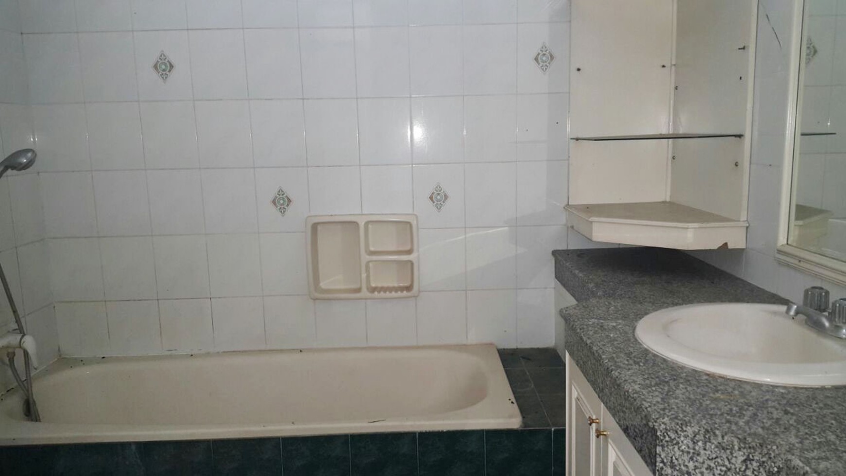 Dijual Rumah, nyaman dan lokasi strategis @Pondok Aren