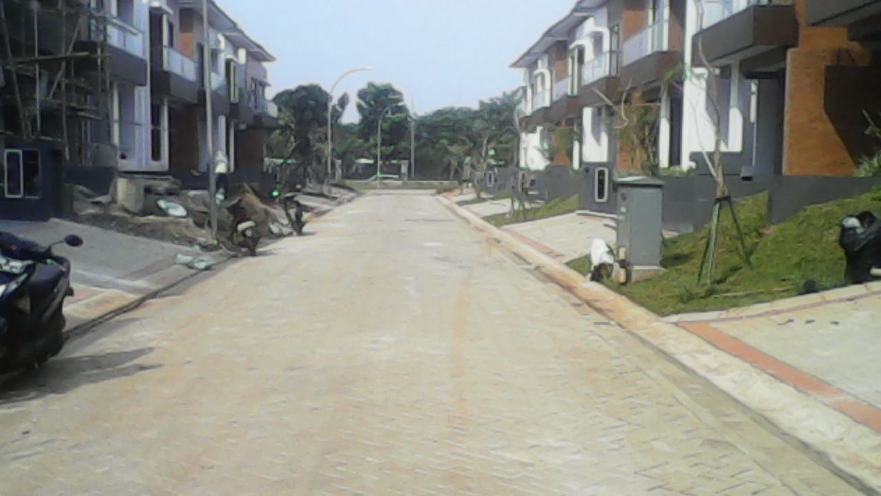 Dijual Rumah, nyaman dan lokasi strategis @Discovery Serenity Bintaro