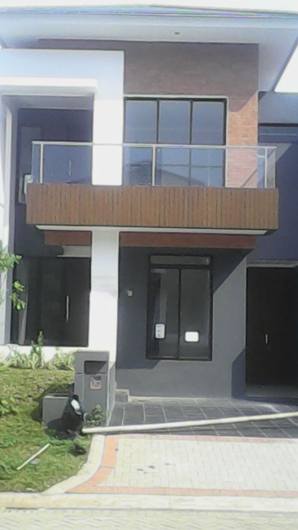 Dijual Rumah Siap Huni, Nyaman dan Lokasi Strategis @Menteng Utama Bintaro