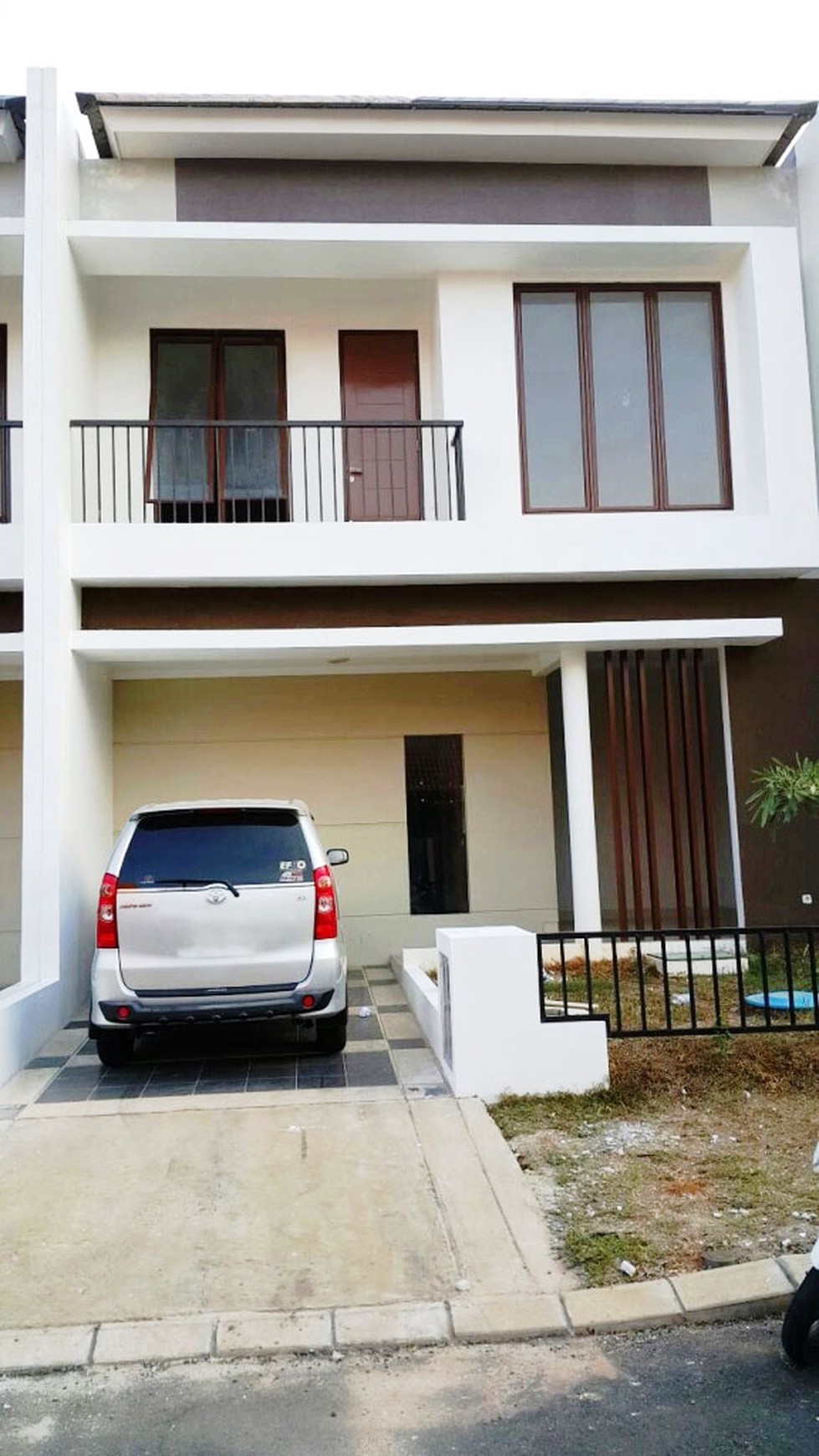 Dijual Rumah Siap Huni, Nyaman dan Lokasi Strategis @Graha Raya Bintaro