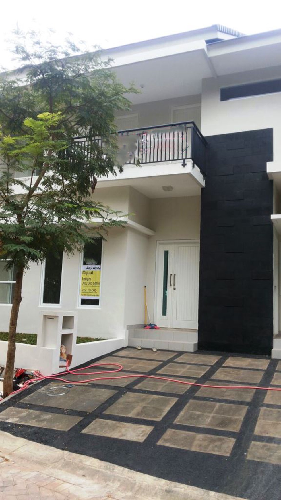 Dijual Rumah Siap Huni, Nyaman dan Lokasi Strategis @Emerald View Bintaro