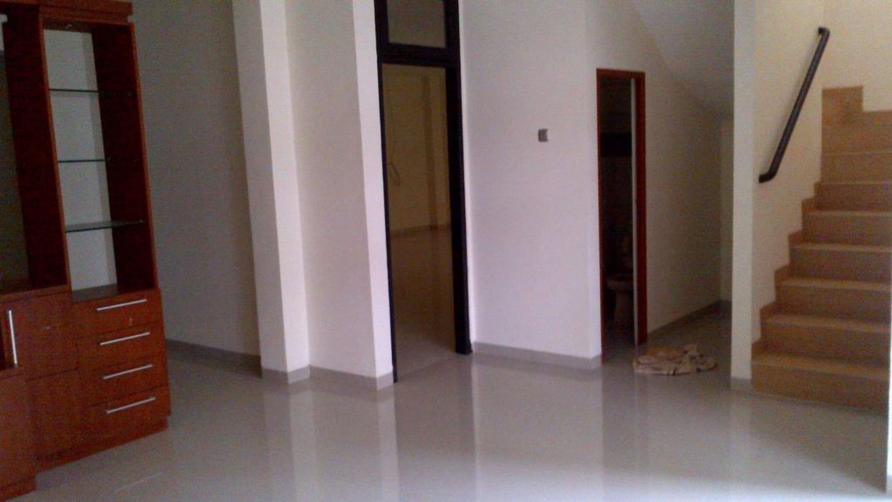 Dijual Rumah Siap Huni, Nyaman dan Lokasi Strategis @Bintaro