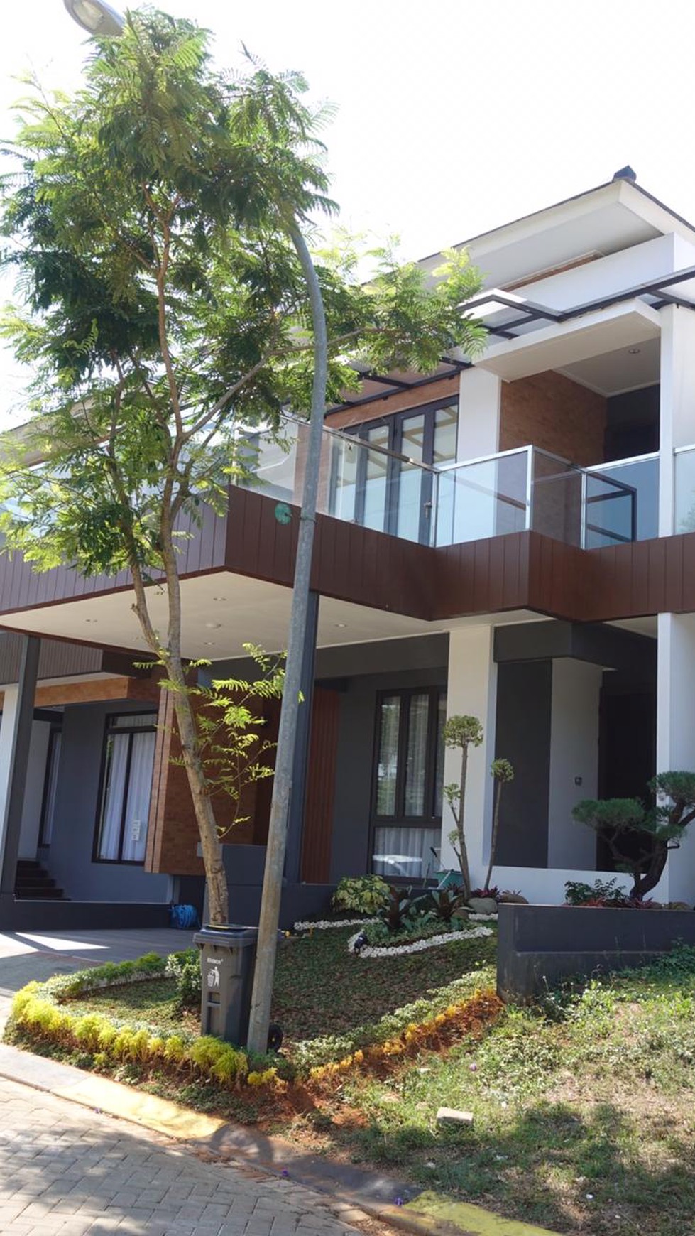 Dijual Rumah di Discovery Serenity Bintaro Jaya Sektor 9