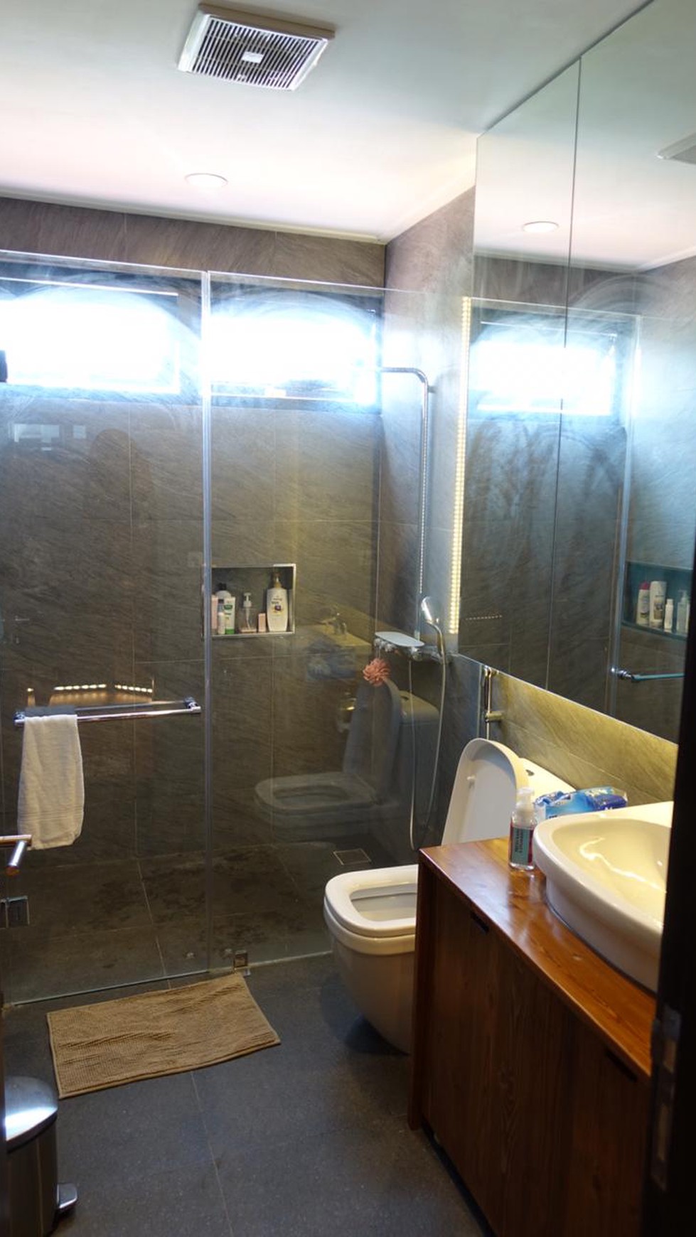 Dijual Rumah di Discovery Serenity Bintaro Jaya Sektor 9