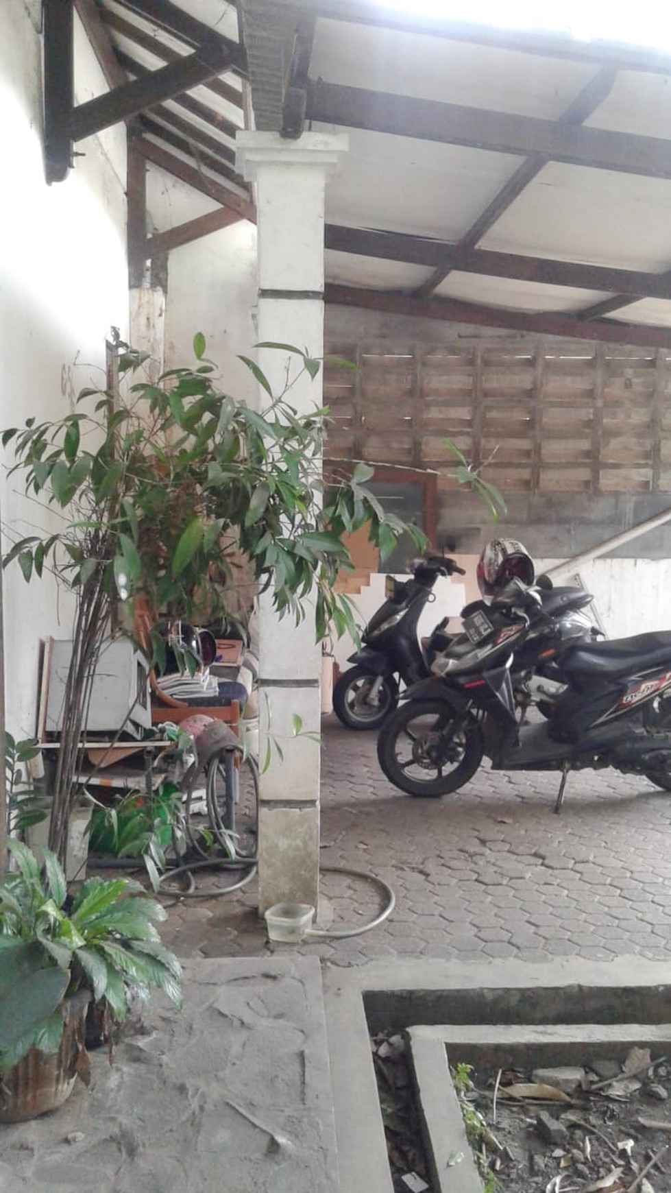 Rumah Di Villa Bintaro Regency, Jombang Tangerang selatan