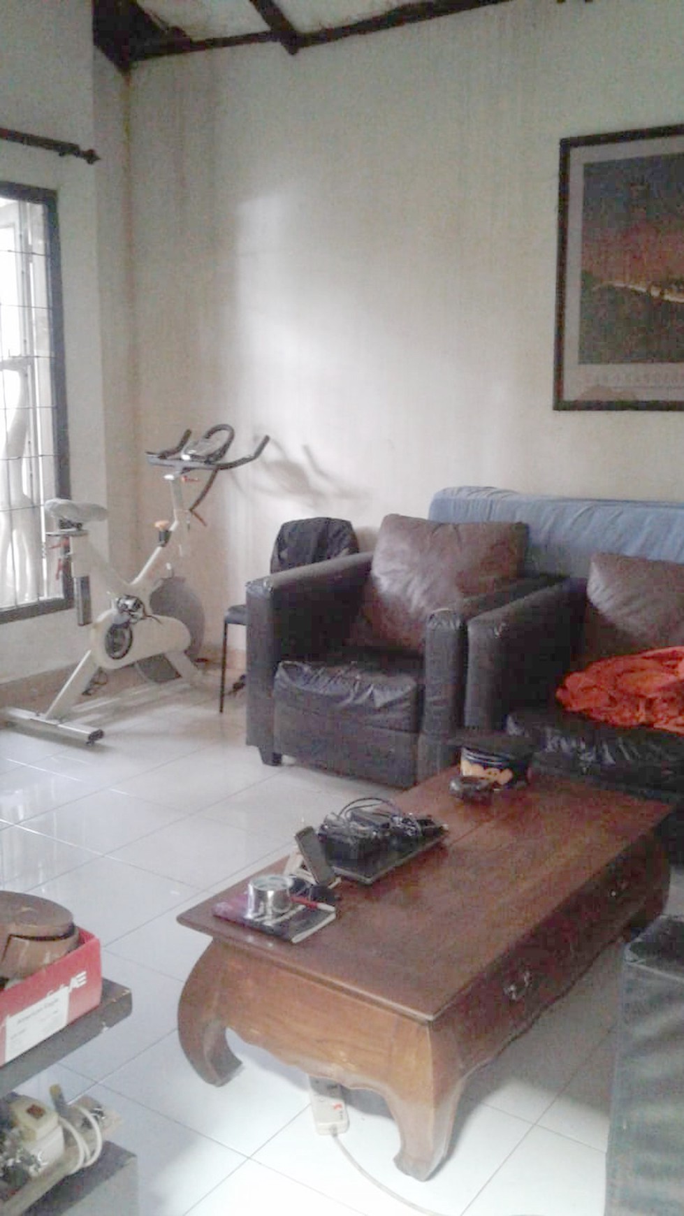 Rumah Di Villa Bintaro Regency, Jombang Tangerang selatan
