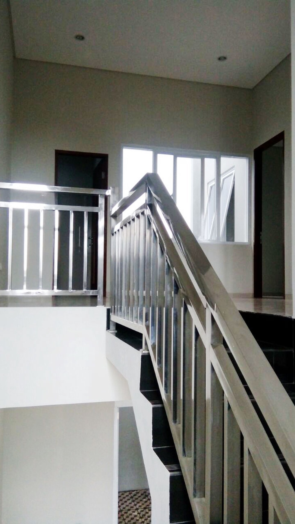 Rumah Siap Huni, Nyaman, Asri dan Strategis @Bintaro