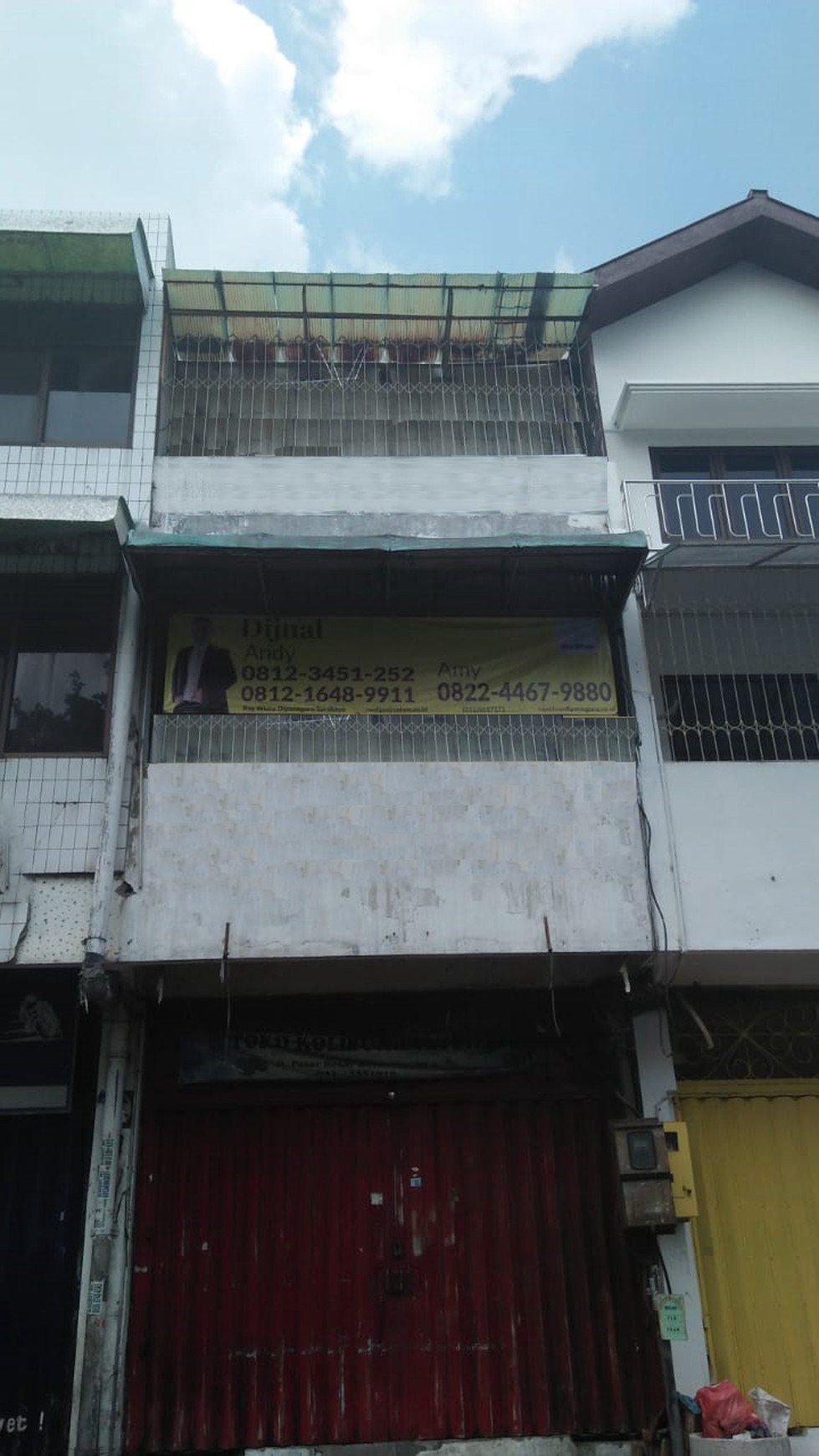 Ruko 3 lantai di Pasar Besar Surabaya