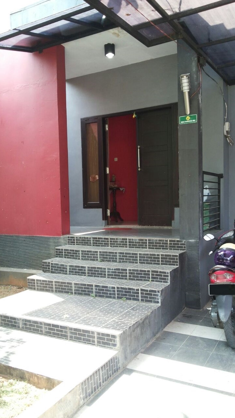 Rumah Minimalis, Hunian Nyaman, dan Strategis @Bintaro