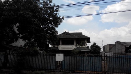 Dijual Rumah siap huni, lingkungan nyaman dan lokasi strategis @Dekat Bintaro