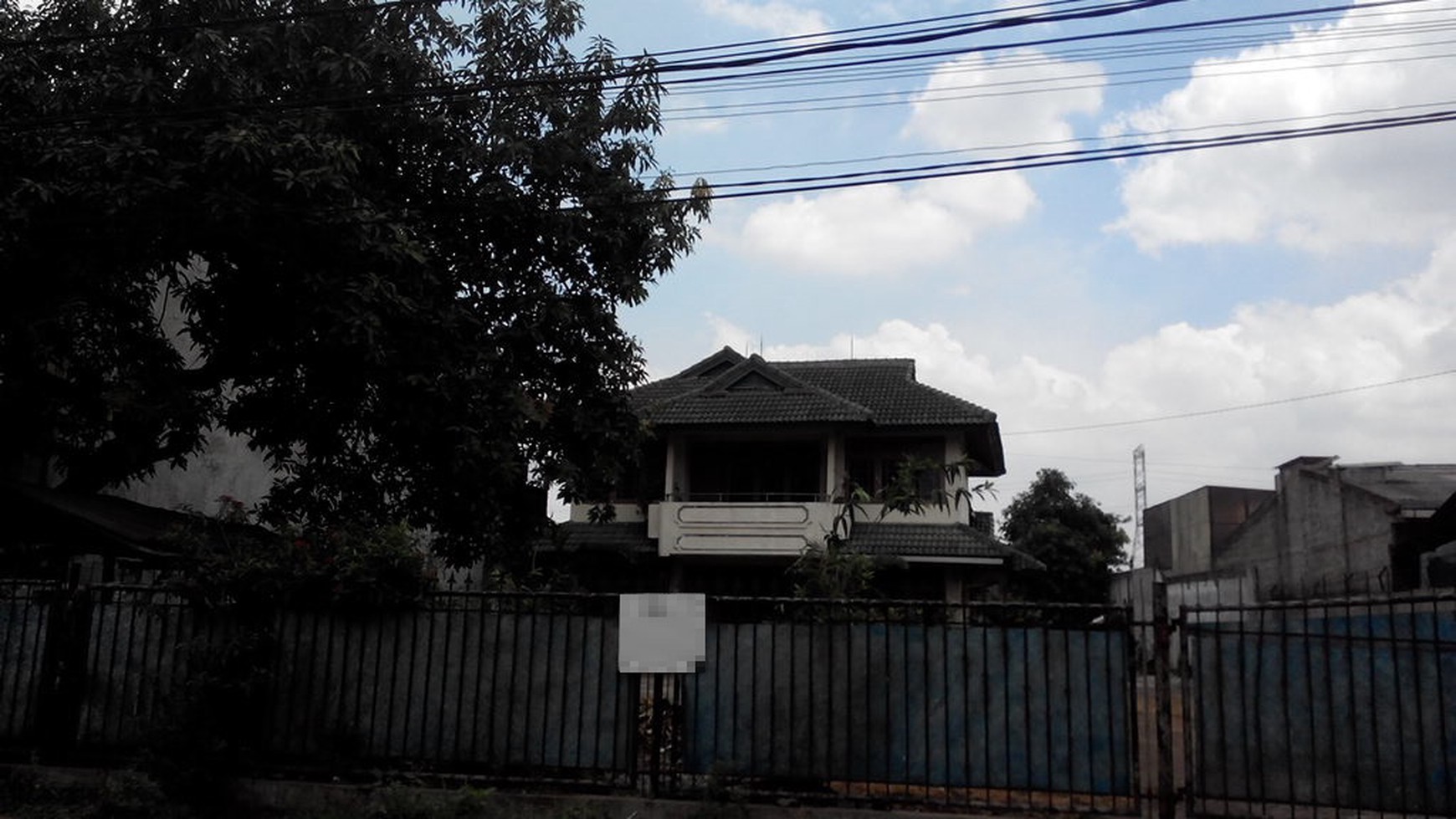 Dijual Rumah siap huni, lingkungan nyaman dan lokasi strategis @Dekat Bintaro