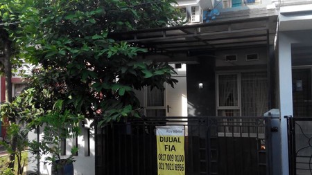 Dijual Rumah siap huni, lingkungan nyaman dan lokasi strategis @Bintaro