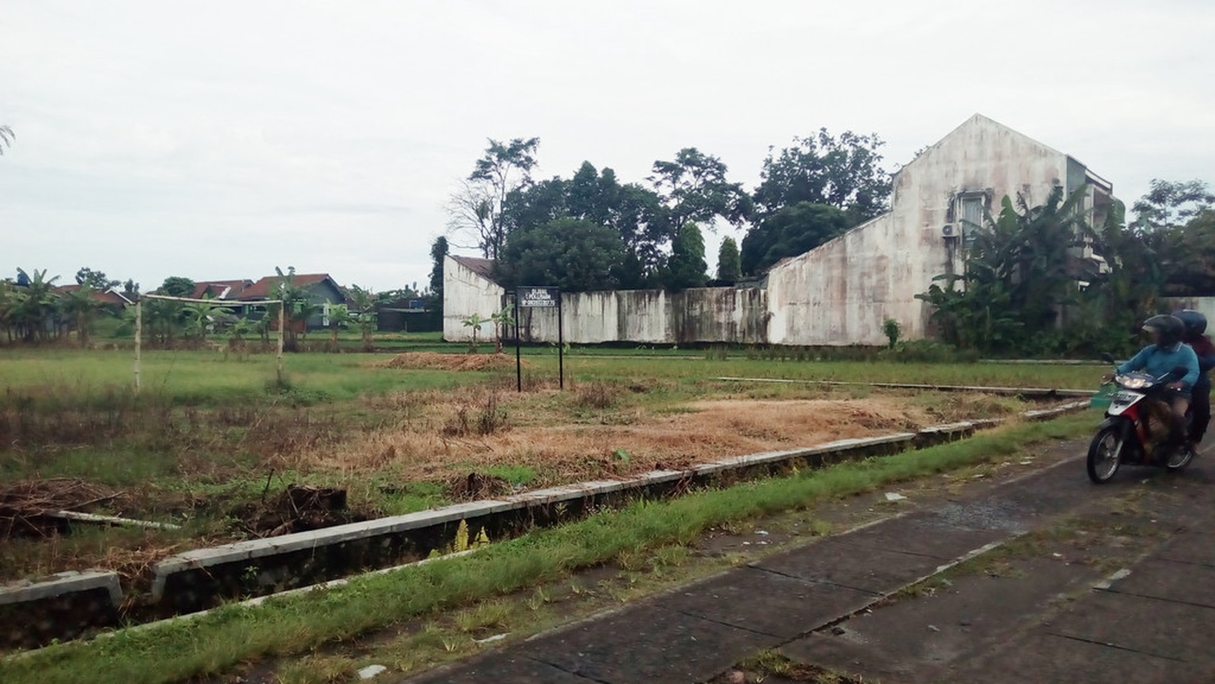 TANAH DILOKASI STRATEGIS, BELAKANG HOTEL QUALITY YOGYAKARTA , COCOK UNTUK RUMAH