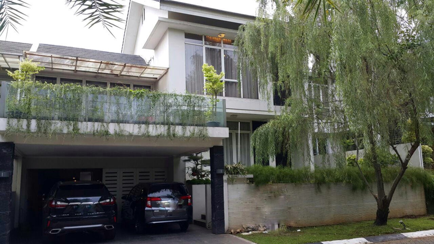 Rumah Mewah Minimalis Siap Huni di Kebayoran View, Bintaro