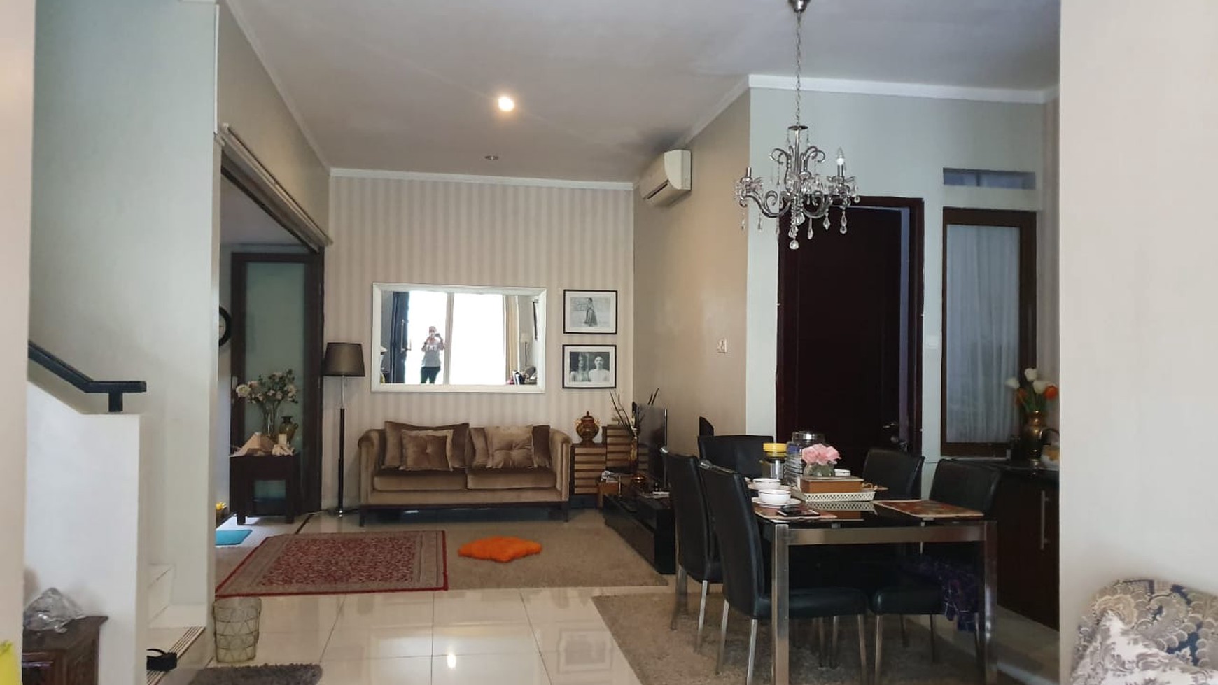 Rumah Nyaman dan Siap Huni di kawasan Cluster Discovery, Bintaro