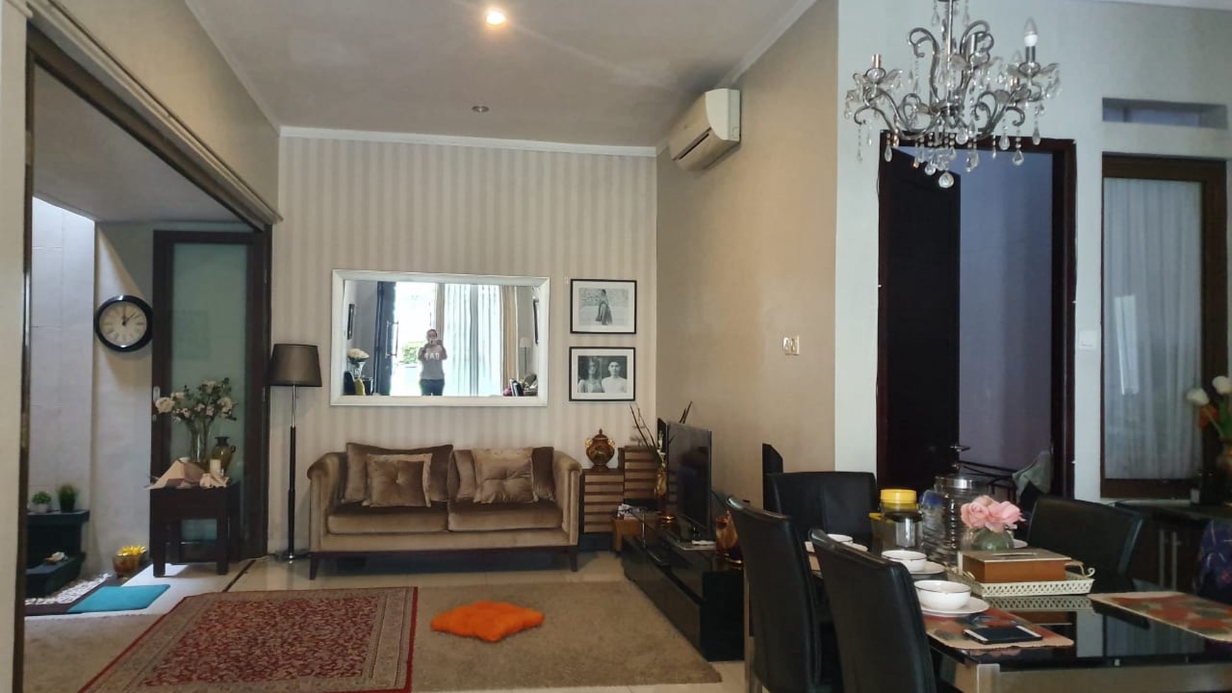 Rumah Nyaman dan Siap Huni di kawasan Cluster Discovery, Bintaro