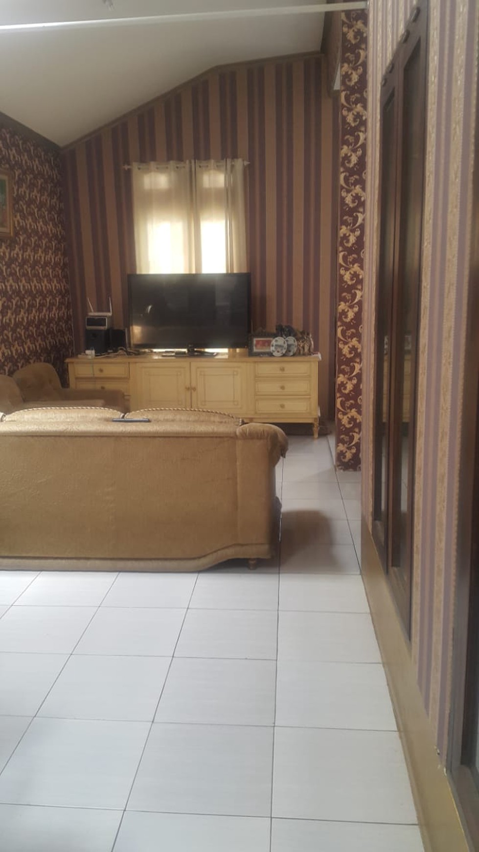 Dijual Rumah Bagus Di Jl Deplu, Jakarta Selatan