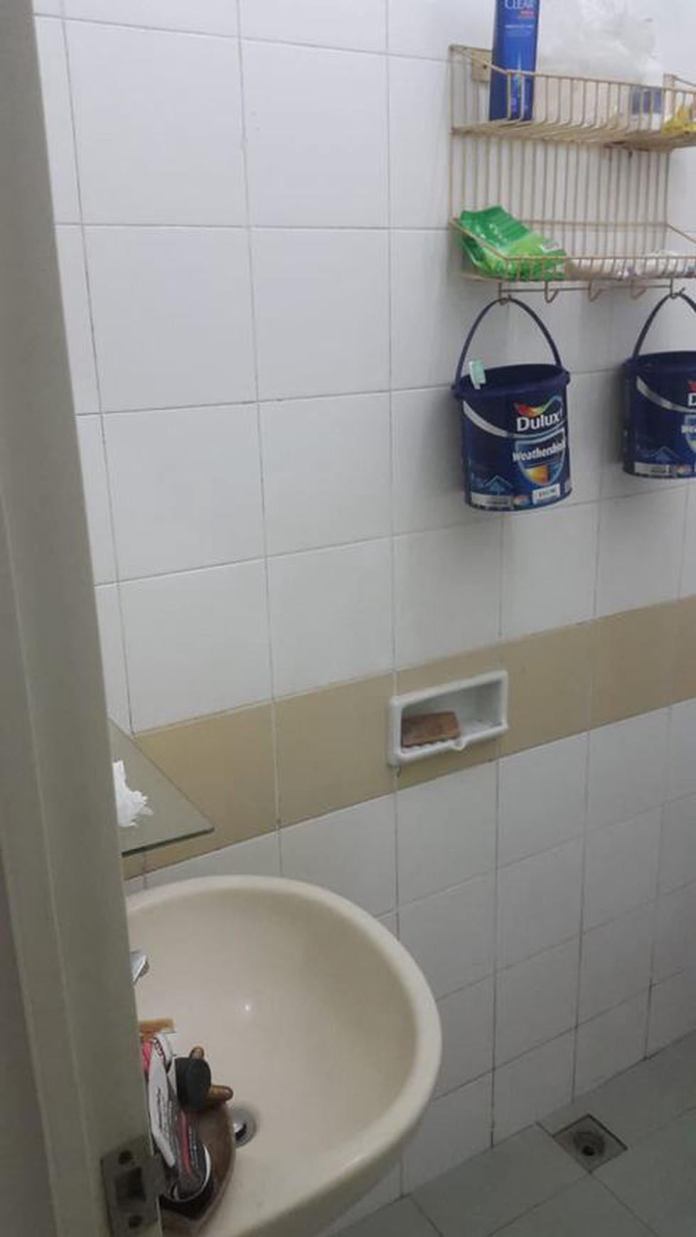 Dijual rumah lokasi strategis, dekat Cikal Sain John & Stasiun, harga terbaik, negolah