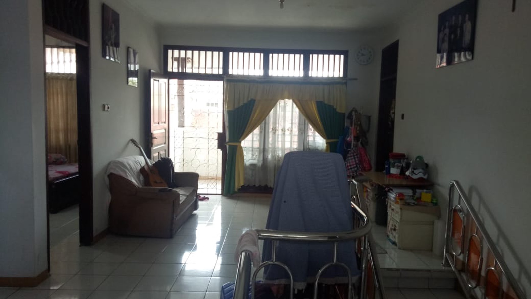 Rumah 2 lantai,lokasi ok dan Tenang ,Harga Nego di Cempaka Baru Jakarta Pusat