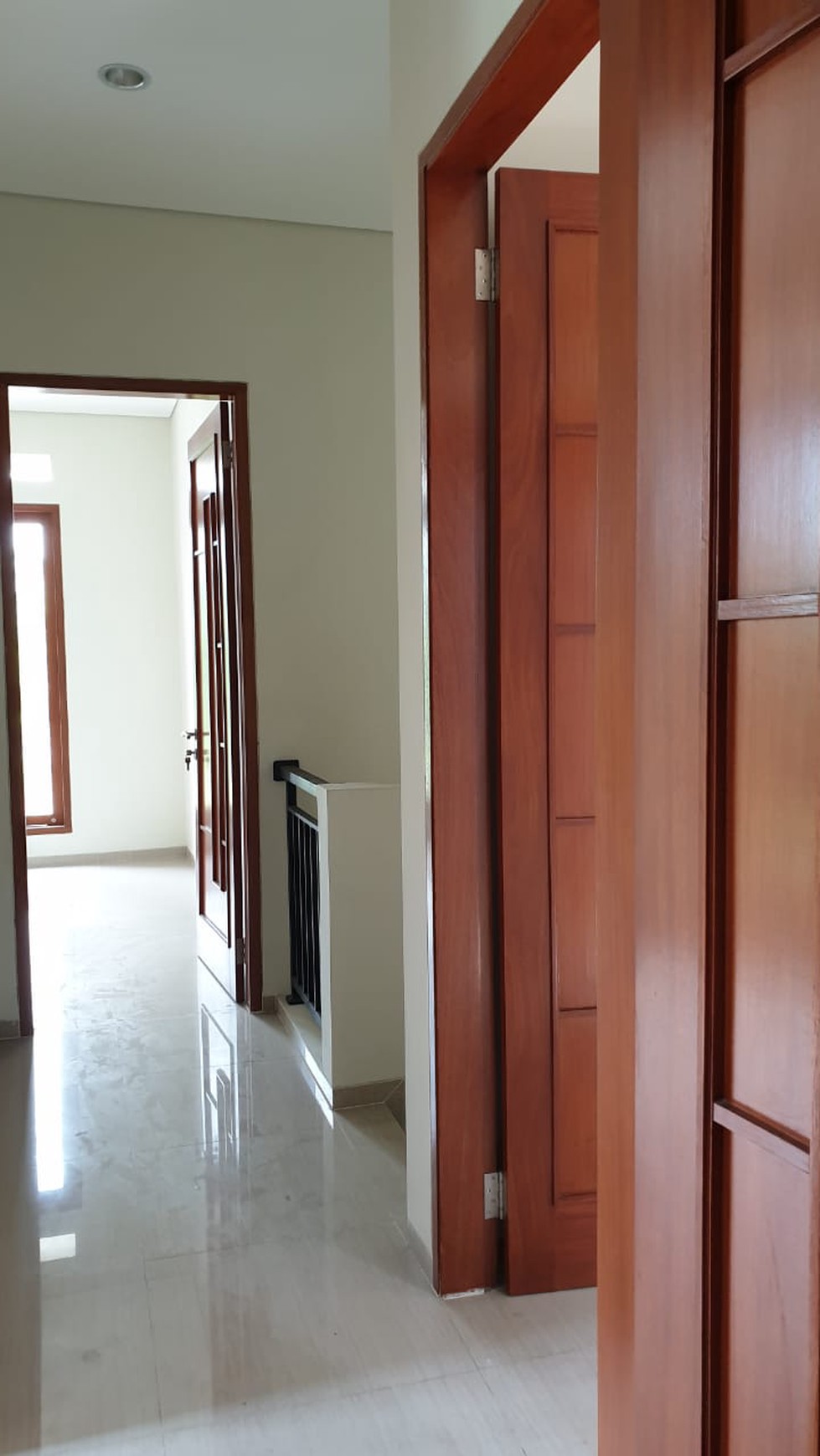Rumah Bagus Di Graha Raya Bintaro Jaya