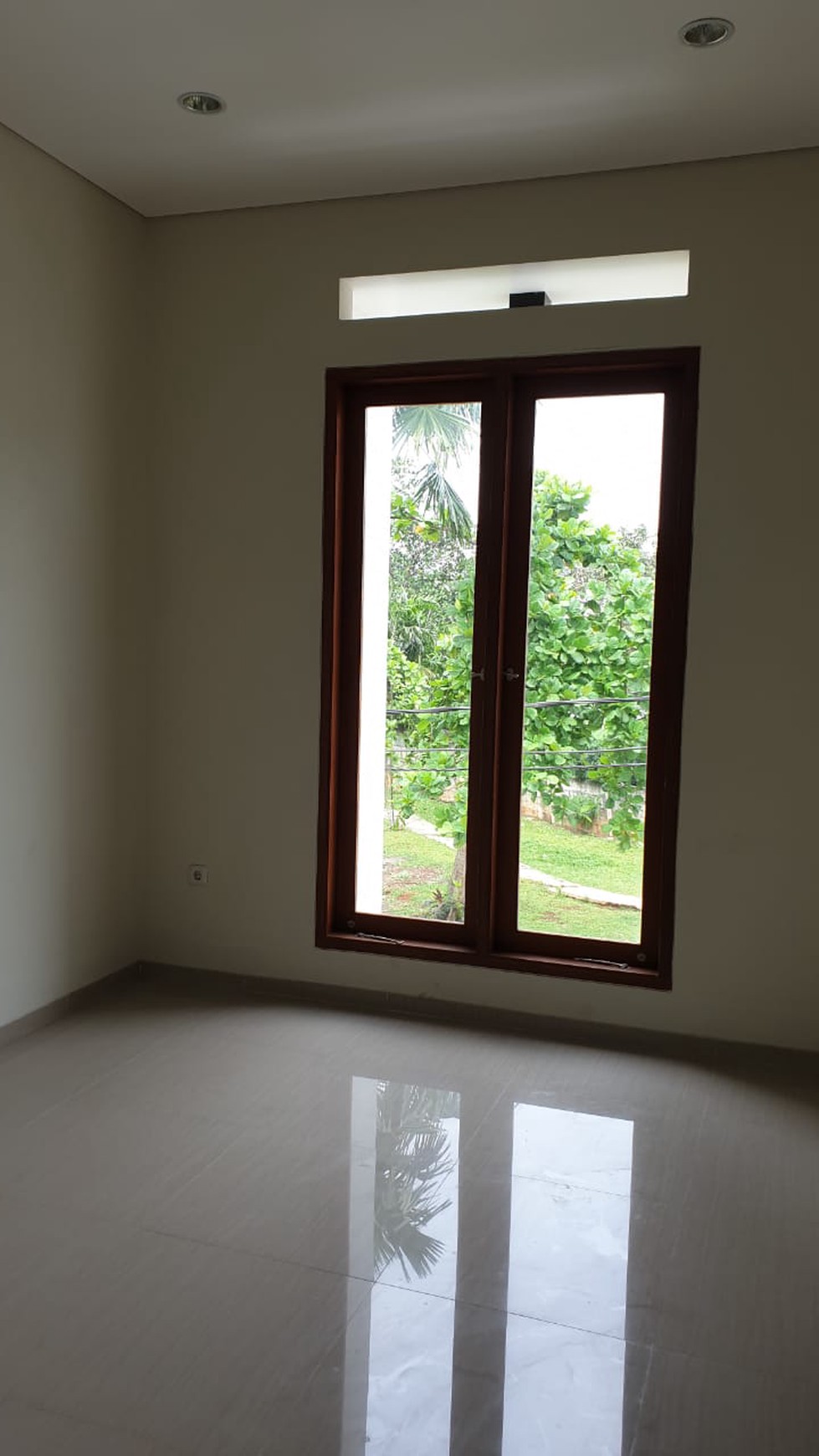 Rumah Bagus Di Graha Raya Bintaro Jaya