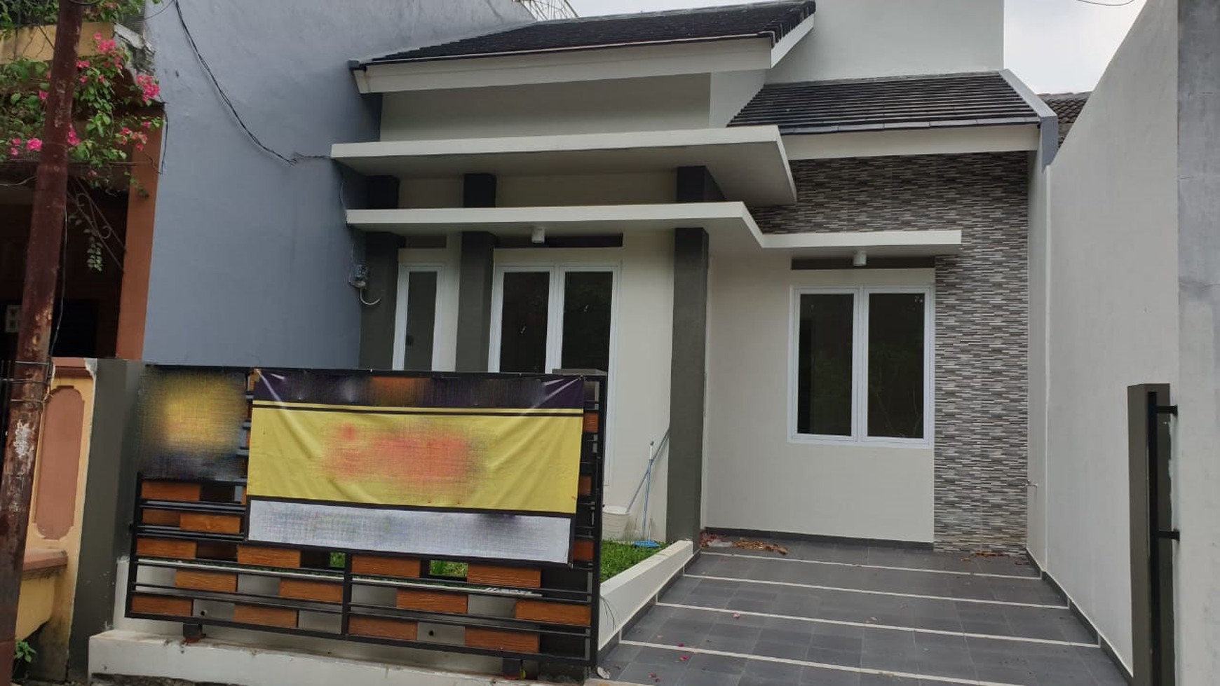 Dijual Rumah Di Graha Bunga, Graha Bintaro