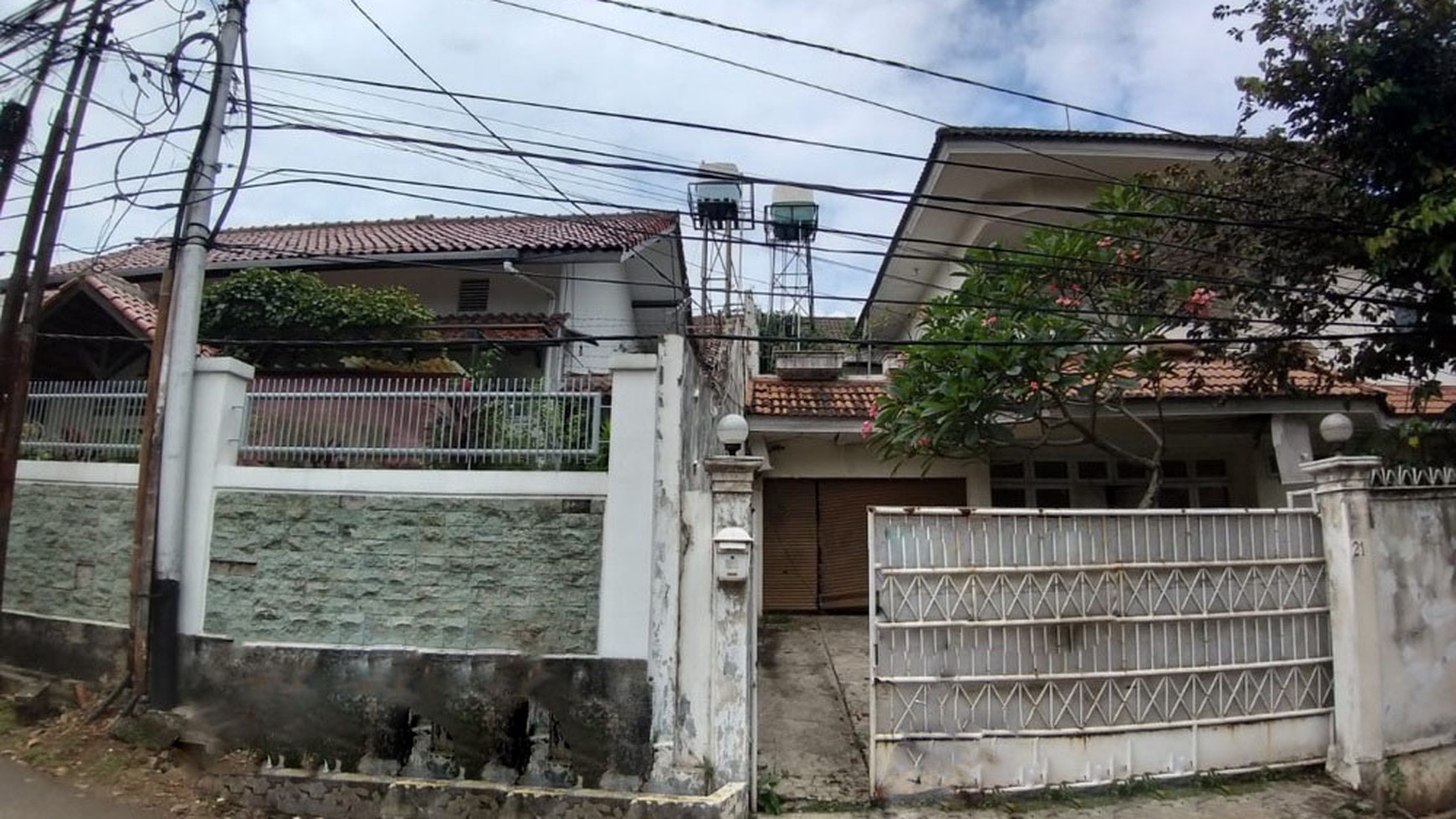 Dijual Rumah Hitung Kavling Di Kemang Selatan, Jakarta