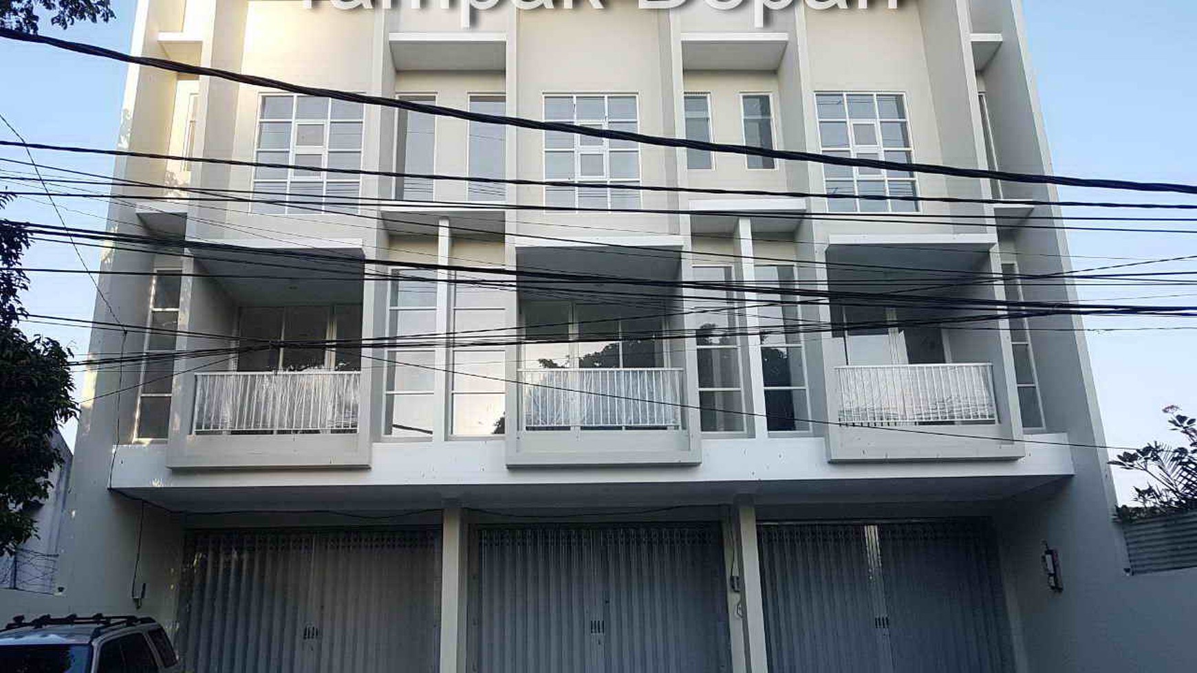 Ruko 3 Lantai Dukuh Kupang