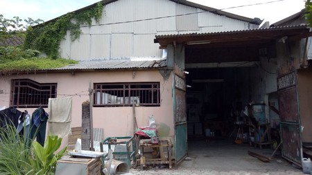 Rumah + Gudang daerah wonorejo